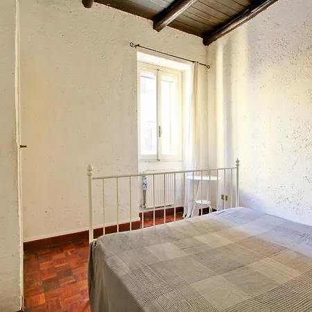Campo De Fiori - Loft In Originario Anfiteatro Apartment