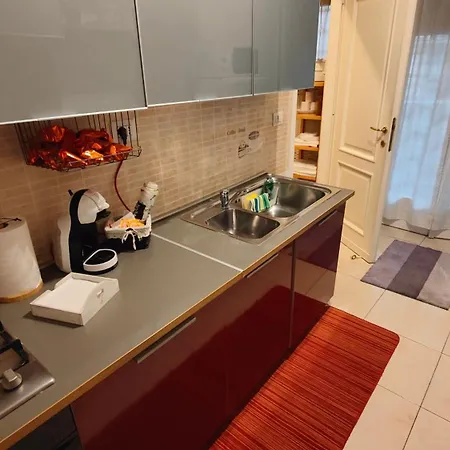 Guest house Sergio Tourist Rental Close Tiburtina Station Rome