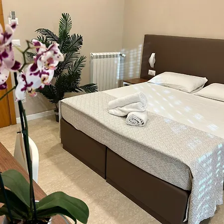 Angeli Guest house