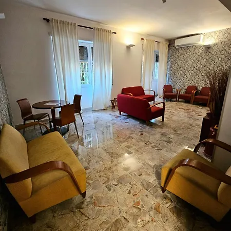 La Casa Di Nazareth 2*