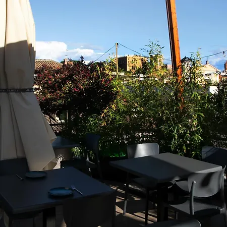 Caravita 5* Rome