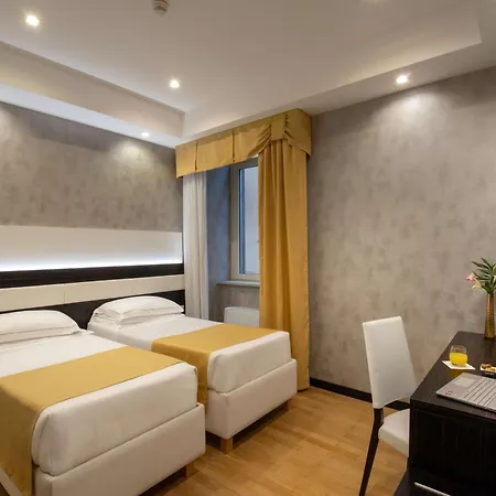 Diana Roof Garden Hotel 4*