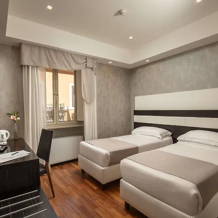 Diana Roof Garden 4*