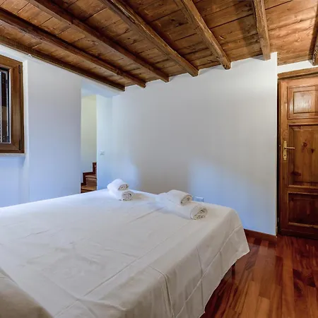Apartment Ciambella Arch For 6 People @largo Argentina *