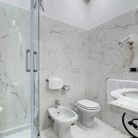 فندق Cellini 3*