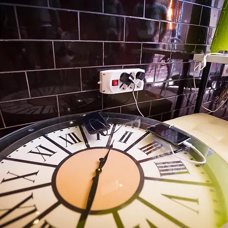 Youth Station Hostel *