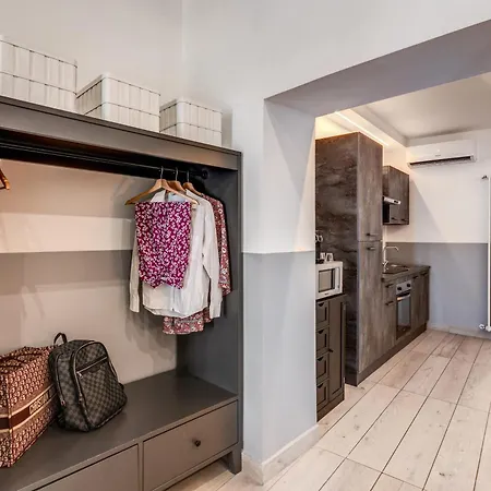 Costaguti 36 Apartment *