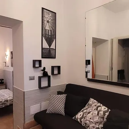 Trastevere Gallery Roma