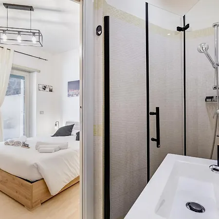 Aventino Industrial Loft Apartment *