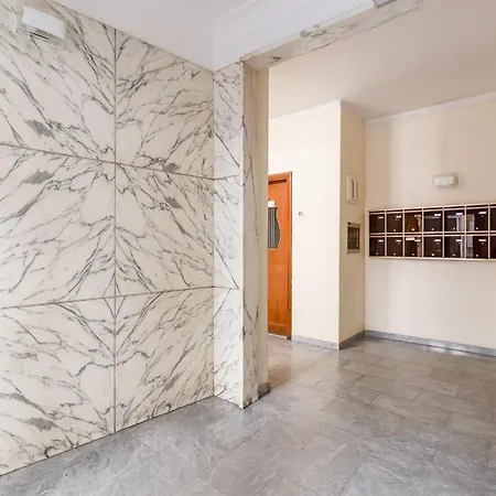 Aventino Industrial Loft Apartment *