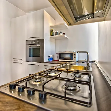 San Giovanni Vicino La Basilica Apartment Rome