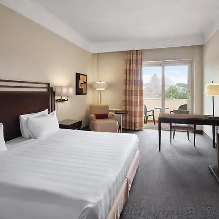 Crowne Plaza St. Peter's By Ihg Róma