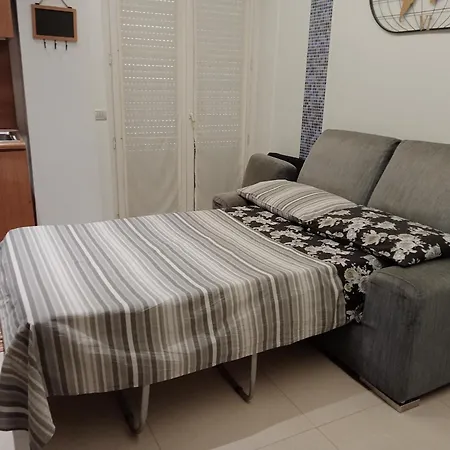 Holiday home Temporary *