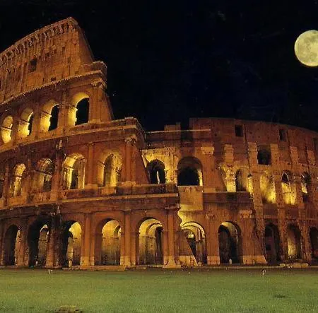 Appartamento Colosseo -termini Elegante Loft 5 Stelle