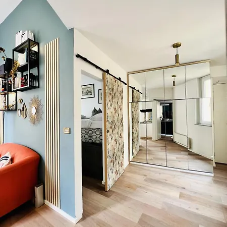 Srental House *