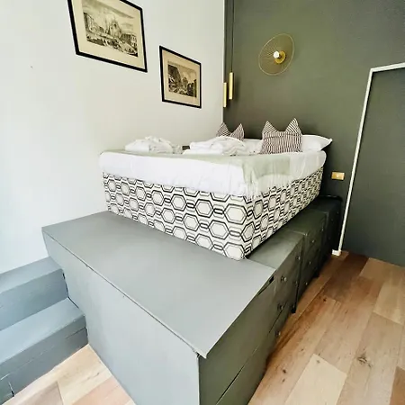 Apartment Srental House *