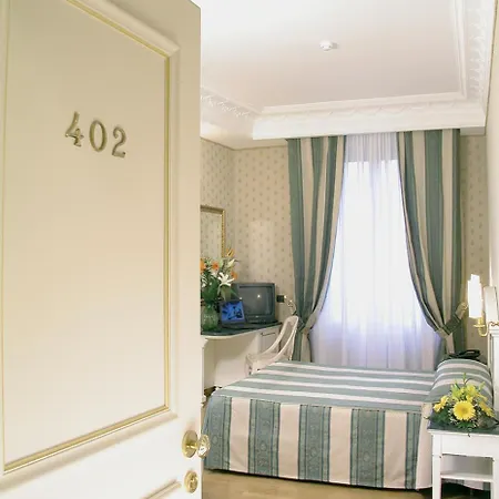 Hotel La Lumiere Di Piazza Di Spagna