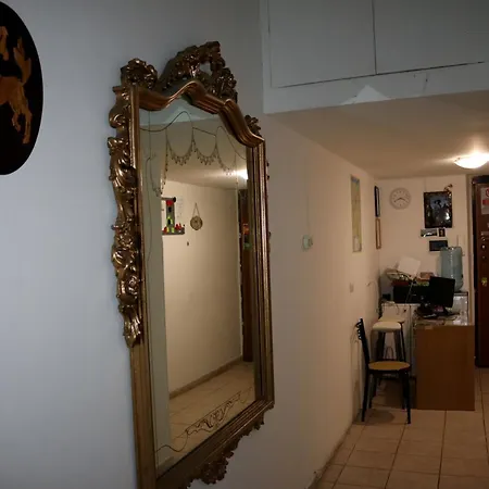 Konukevi Place 3*