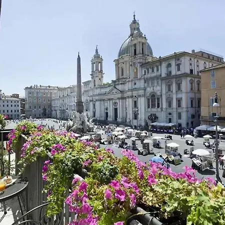 Navona Rom