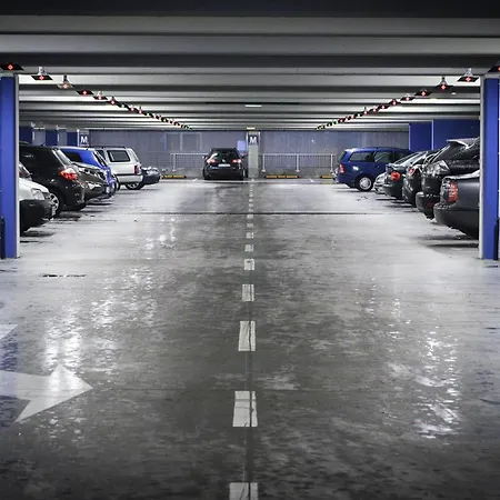 Radisson Blu Ghr Hotel 4*