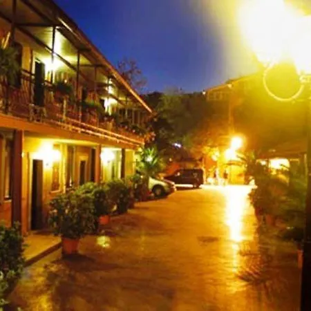 Hotel La Del Borgo Roma