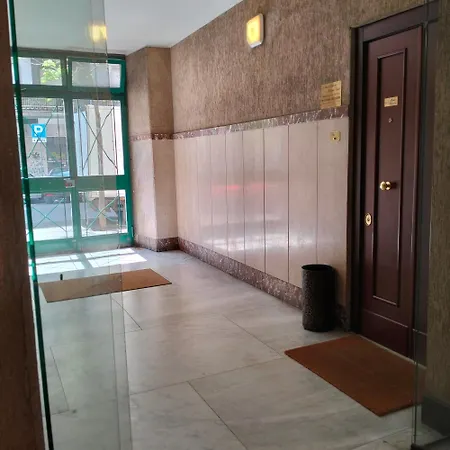 Apartment La Casa Di Ludovica All'appio Latino Rome