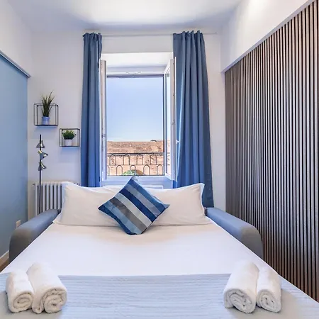 Hostly-colorhome Midtown Rom