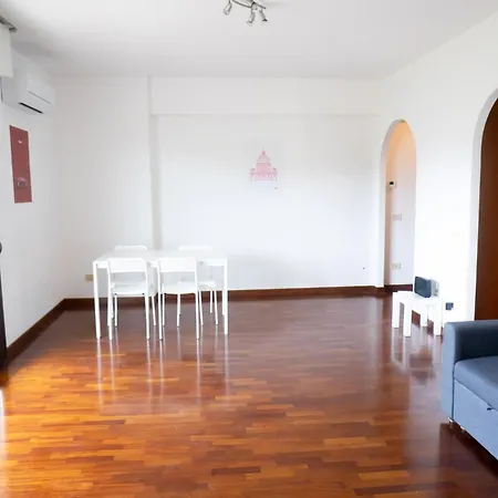 Apartment Ermete Eur House