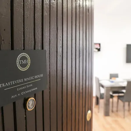 Trastevere Magic House Luxury Apartment *