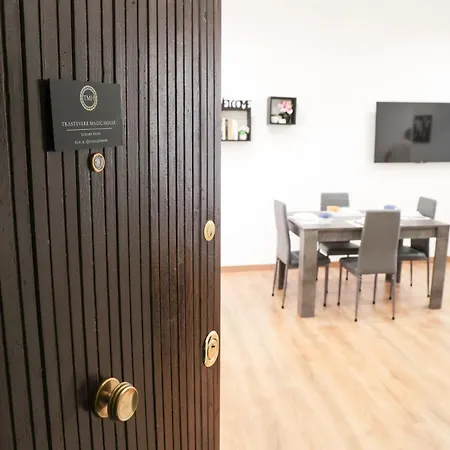 Trastevere Magic House Luxury Apartment *