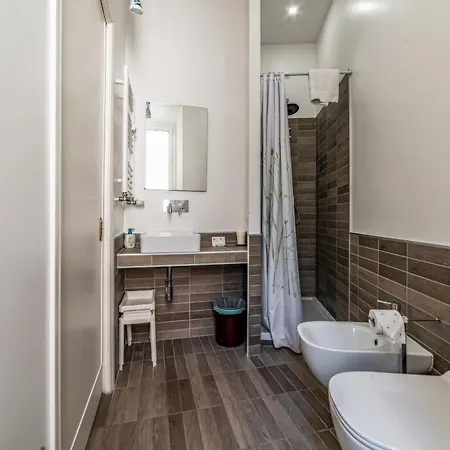 Casa Fabrizio - Metro San Giovanni *