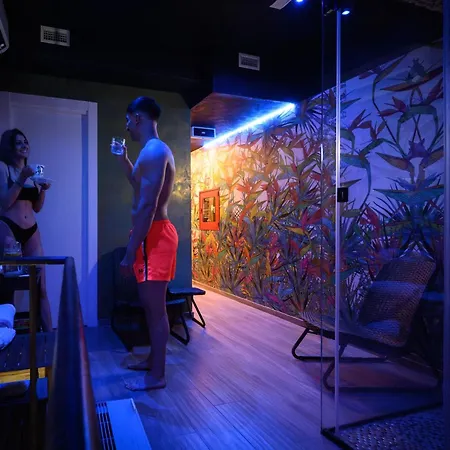 Hotel Caravita