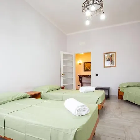 Holiday home Xxl Extra Comfort - Bed & Beers Roma, Metro A-c Rome