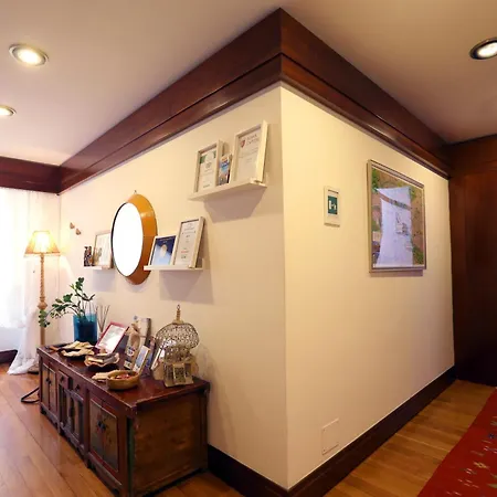 Bed & Breakfast Tata 3*