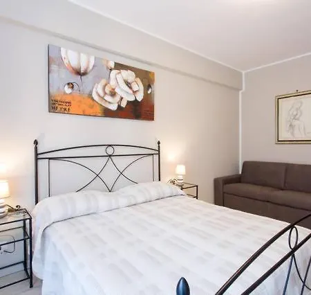 La Perla Di Bed & Breakfast 2*