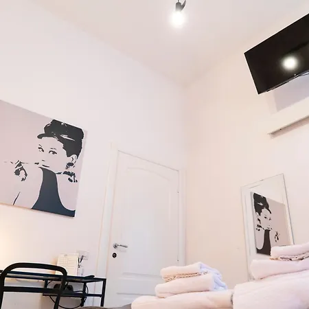 Salotto Piramide Bed & Breakfast