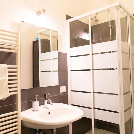 Bed & Breakfast Salotto Piramide 3*