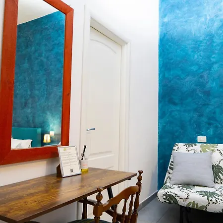 Bed & Breakfast Salotto Piramide 3*