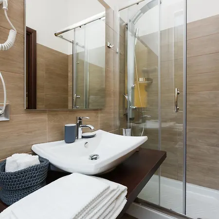 Domus Terenzio Hotel 3*