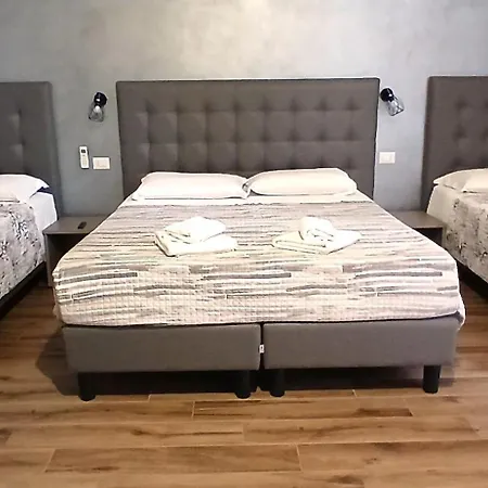 Angi Guest house Rome