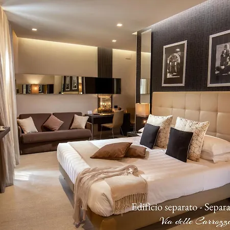 Condotti Boutique 4*