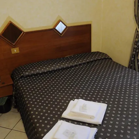 Hotel Farini Roma