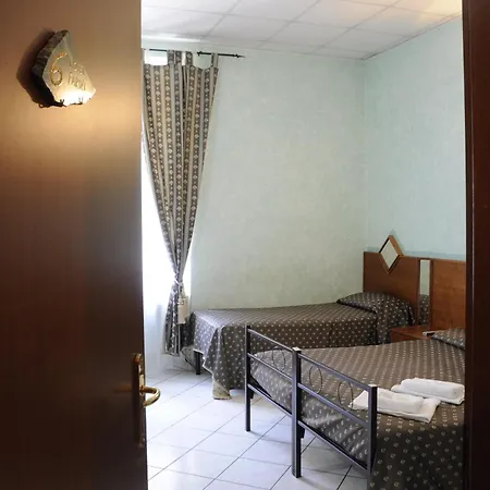 Farini Hotel