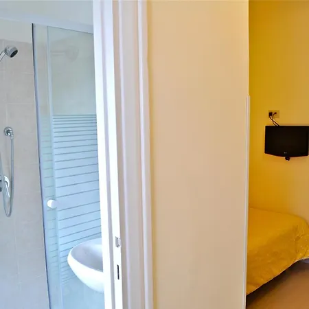 Aurelia 429 Fine Town House