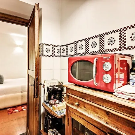 Maya Rhome Trastevere *