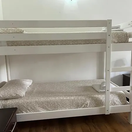 Гостевой дом Appia Avenue 639 2*