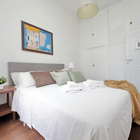 Tevere Apartament *
