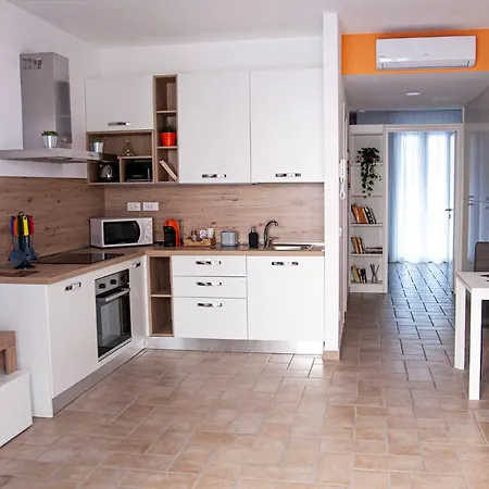 Borgo San Lorenzo * Rome
