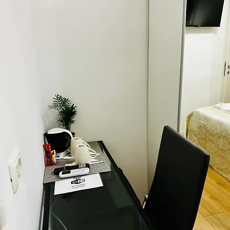 Pensión Rome Holiday Guesthouse Roma