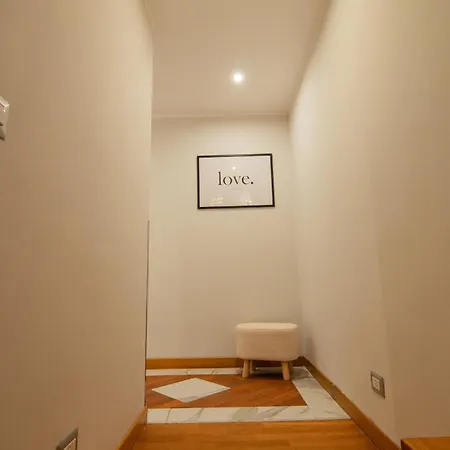 Apartment Bruno Domus Design